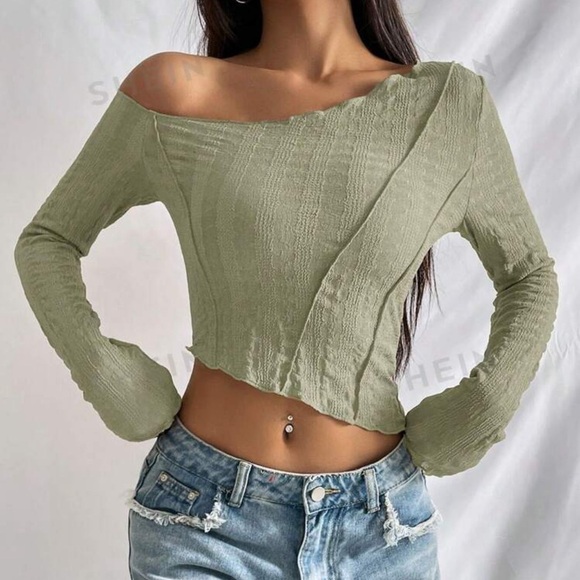 SHEIN Tops - Lettuce Crop Tee